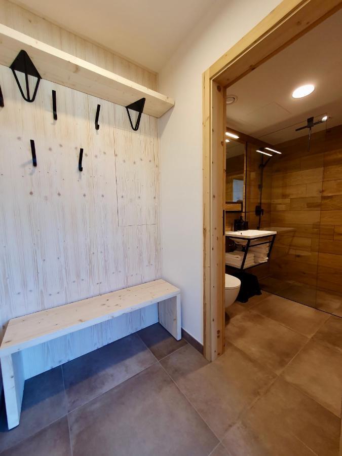 شقة Panorama Lofts Pec بيتس بود سنيزكو المظهر الخارجي الصورة