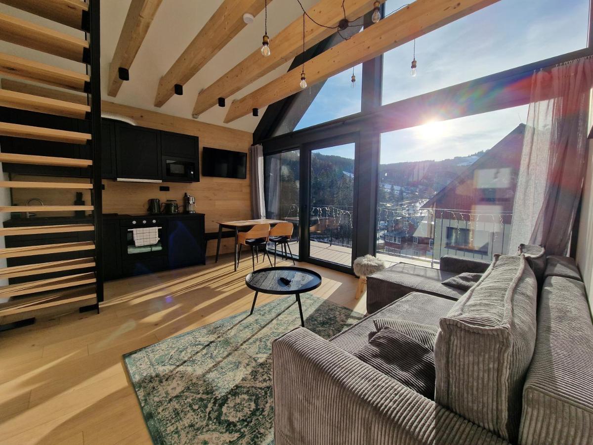شقة Panorama Lofts Pec بيتس بود سنيزكو المظهر الخارجي الصورة